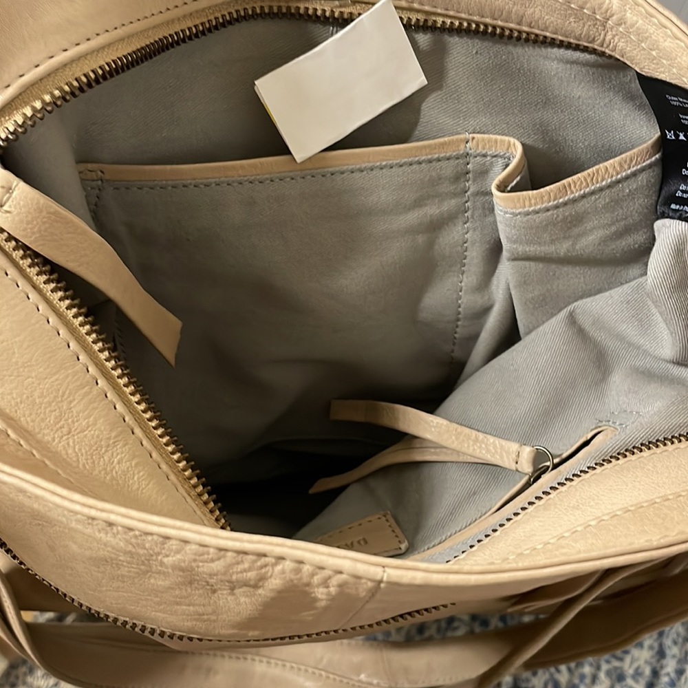 Day & Mood Lia Hobo Leather Bag - Picture 16 of 17